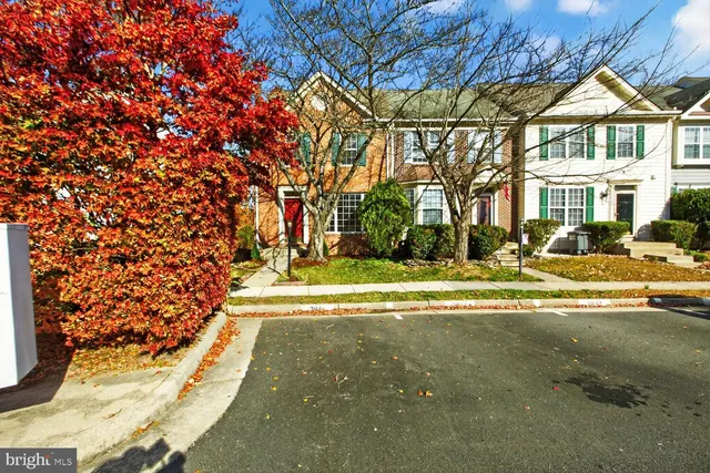 $2,800 | 3844 Koval Lane, Woodbridge, VA 22192