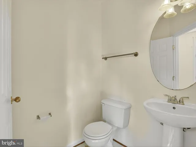 an empty room with an entryway