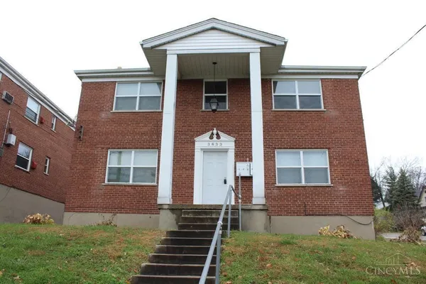 $1,050 | 3833 Boudinot Avenue, Unit 4, Cincinnati, OH 45211