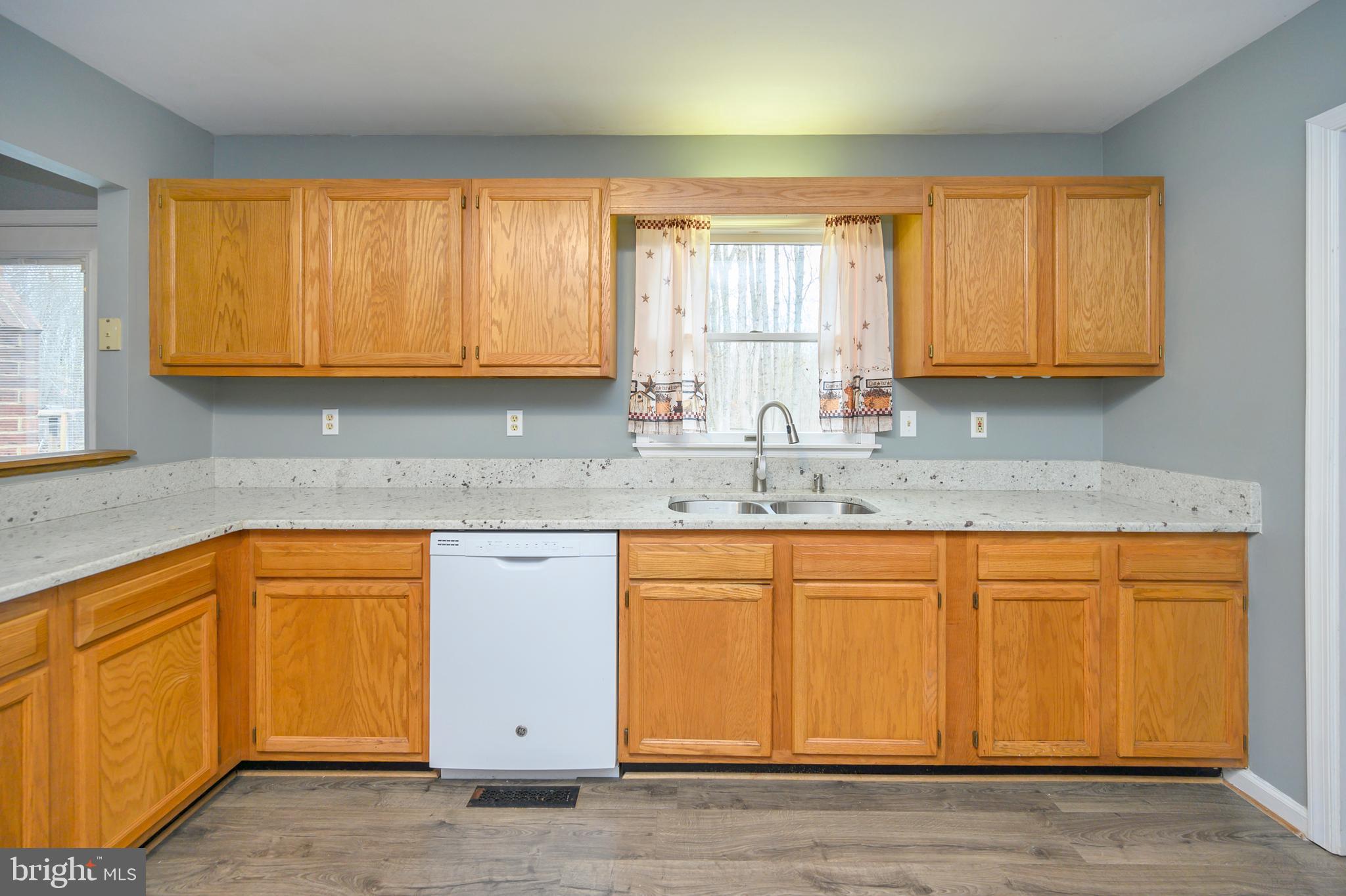 12489 Tower Road Unionville, VA 22567 - Photo 33 of 46 Kitchen