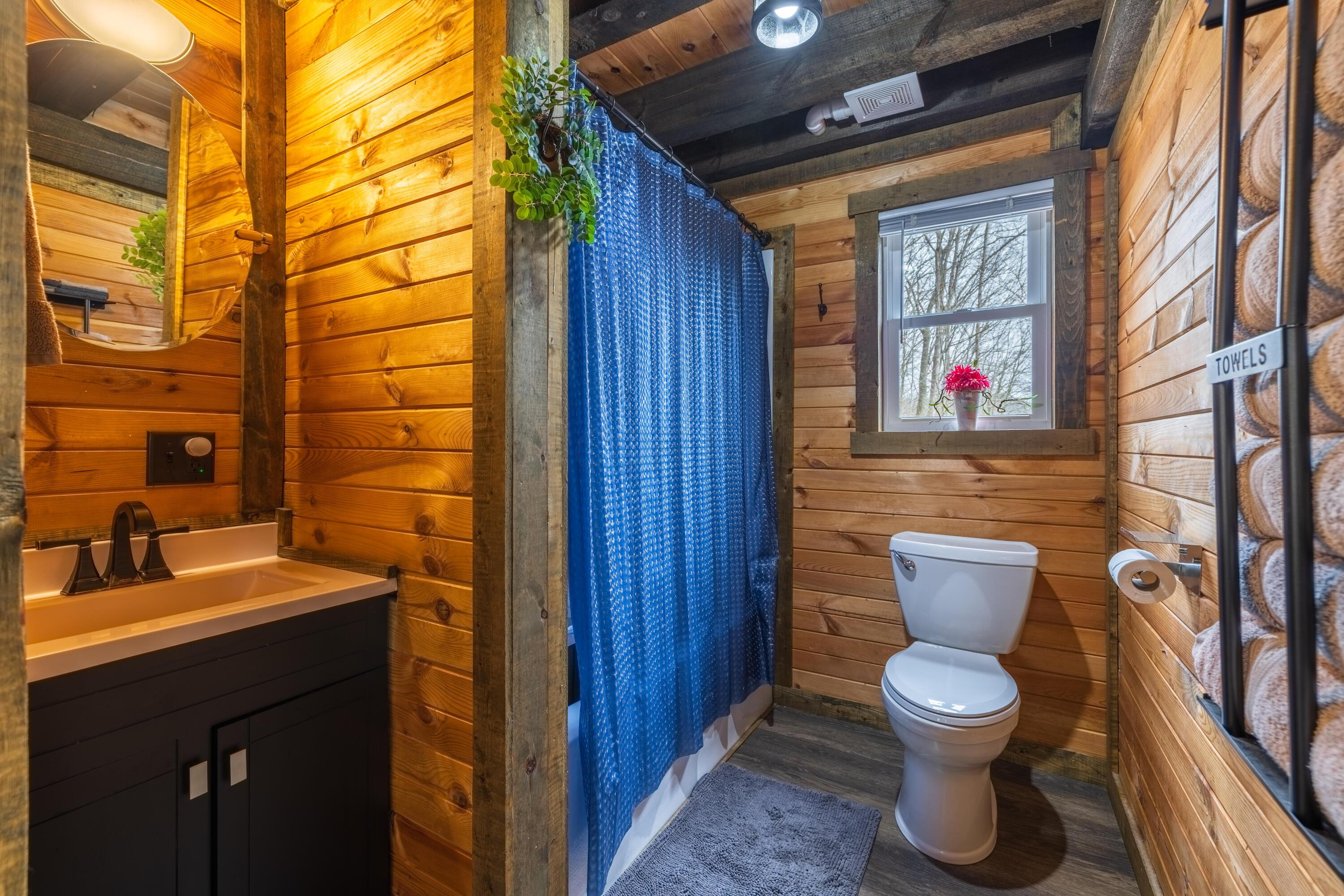 344 Skaggs Road Londonderry, OH 45647 - Photo 34 of 57 Sage Hill Cabin first floor full bathroom with tub/shower combo