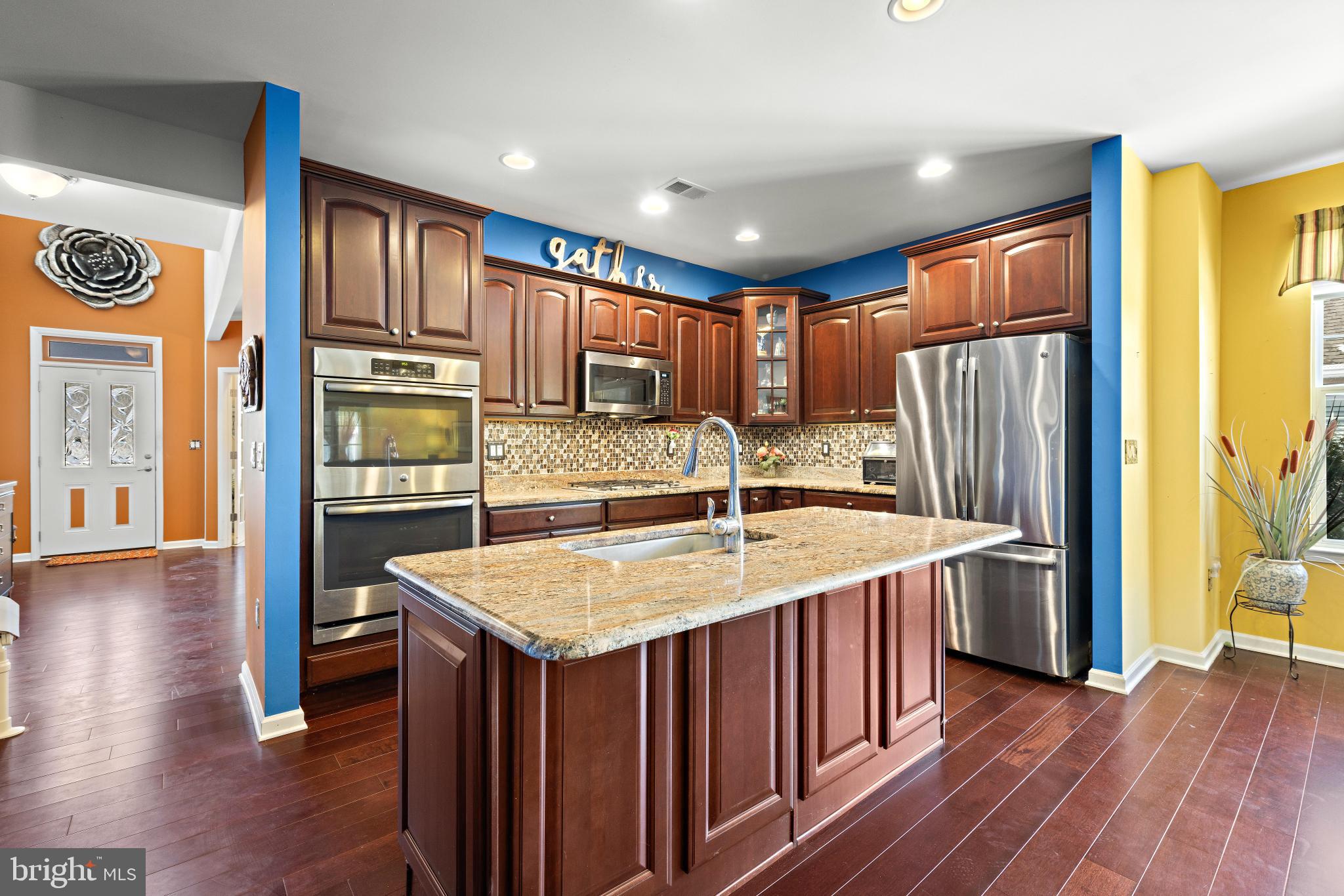 56 Hamble Road Little Egg Harbor, NJ 08087 - Photo 8 of 40 Goumet Kitchen with Grantite Tops, Tile Backsplash