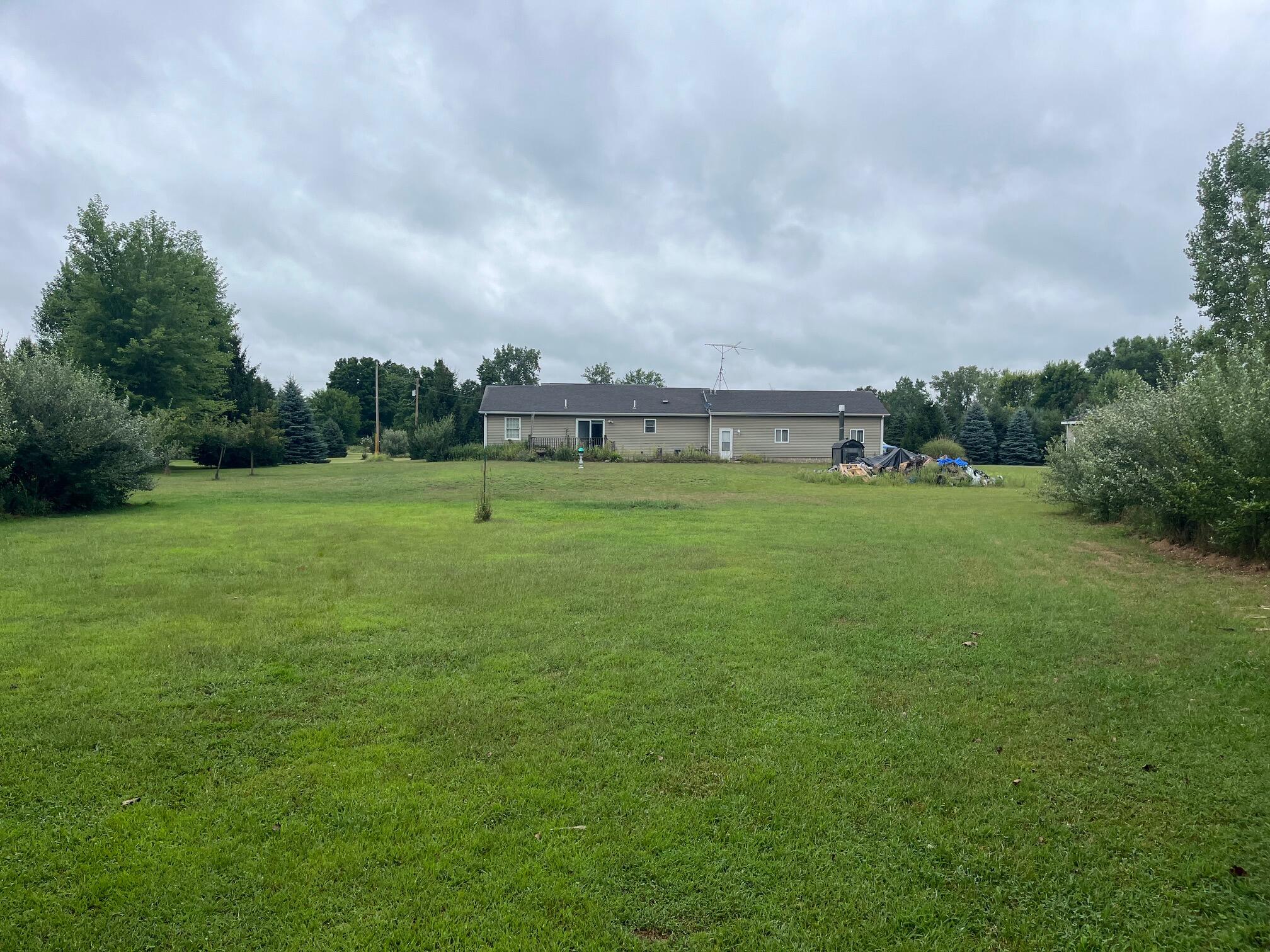 14179 West Peet Road Oakley, MI 48649 - Photo 3 of 24 IMG_5891
