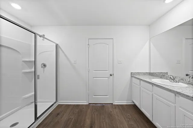 $319,900 | 16024 Stratford Cove, Lytle, TX 78052