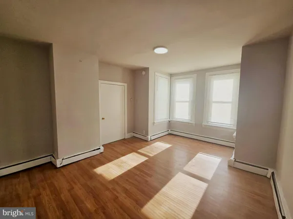 $900 | 5526 North Mascher Street, Philadelphia, PA 19120