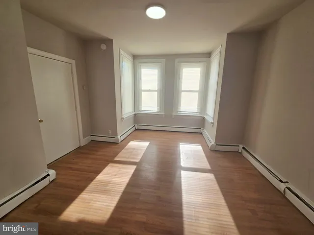 $950 | 5526 North Mascher Street, Philadelphia, PA 19120