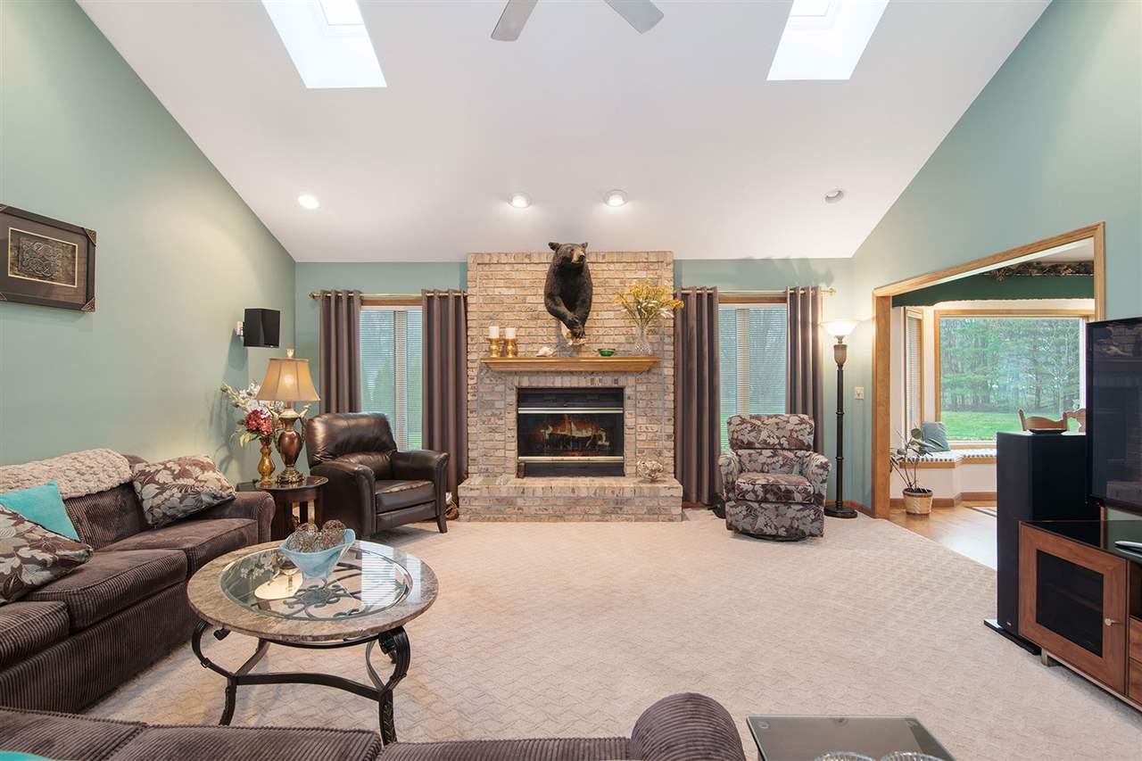 51 Tierney Road Bay City, MI 48708 - Photo 10 of 50