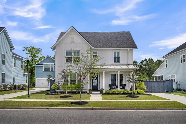 $769,000 | 116 Backhurst Drive, Summerville, SC 29486