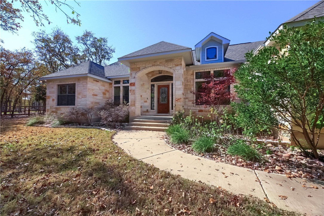 Secluded front entry