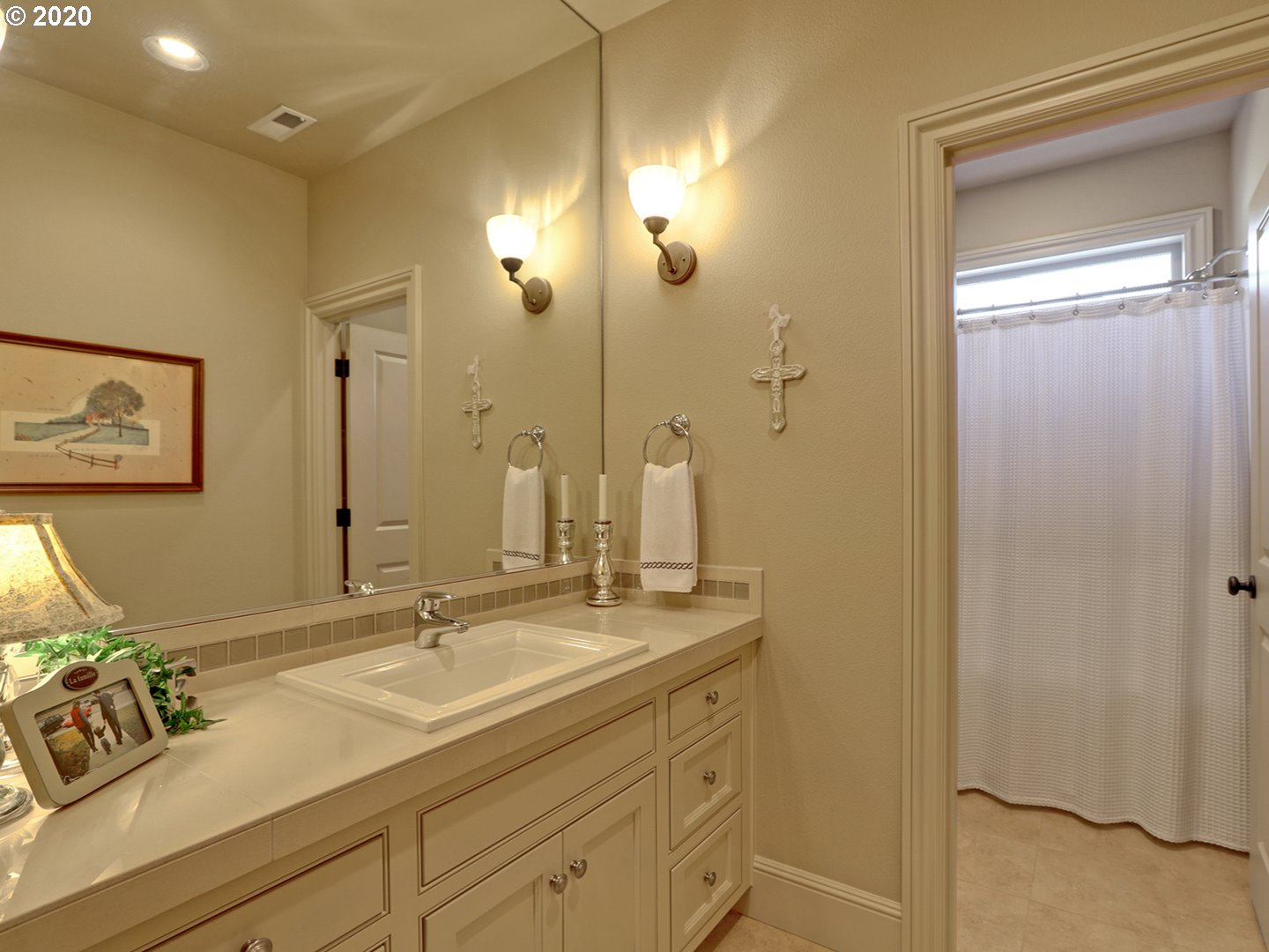 9250 Southwest Morrison Street Portland, OR 97225 - Photo 16 of 28 Gallery Image 16
