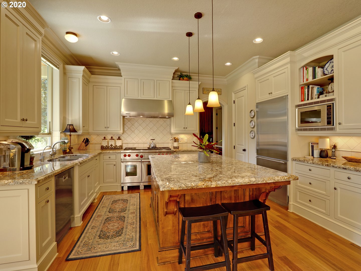 9250 Southwest Morrison Street Portland, OR 97225 - Photo 5 of 28 Gallery Image 5