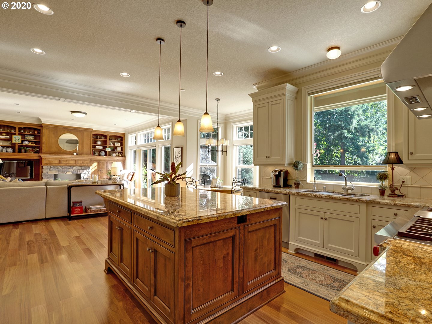 9250 Southwest Morrison Street Portland, OR 97225 - Photo 7 of 28 Gallery Image 7