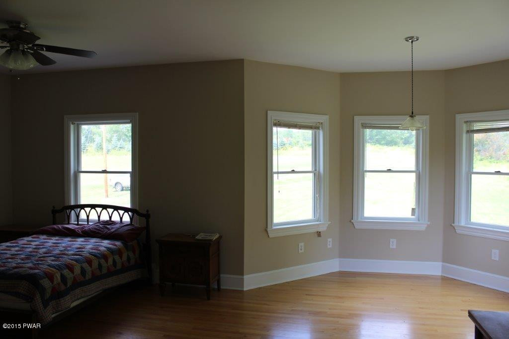 202 Ledgedale Road Lake Ariel, PA 18436 - Photo 17 of 31 Gallery Image 17