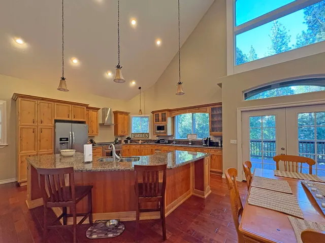 $559,000 | 20015 Pine Mountain Drive, Groveland, CA 95321