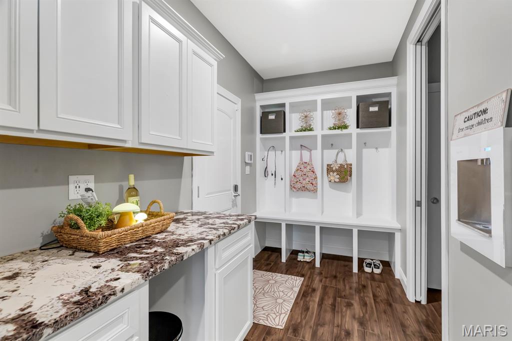 401 Hamlet Court O'Fallon, MO 63367 - Photo 17 of 45