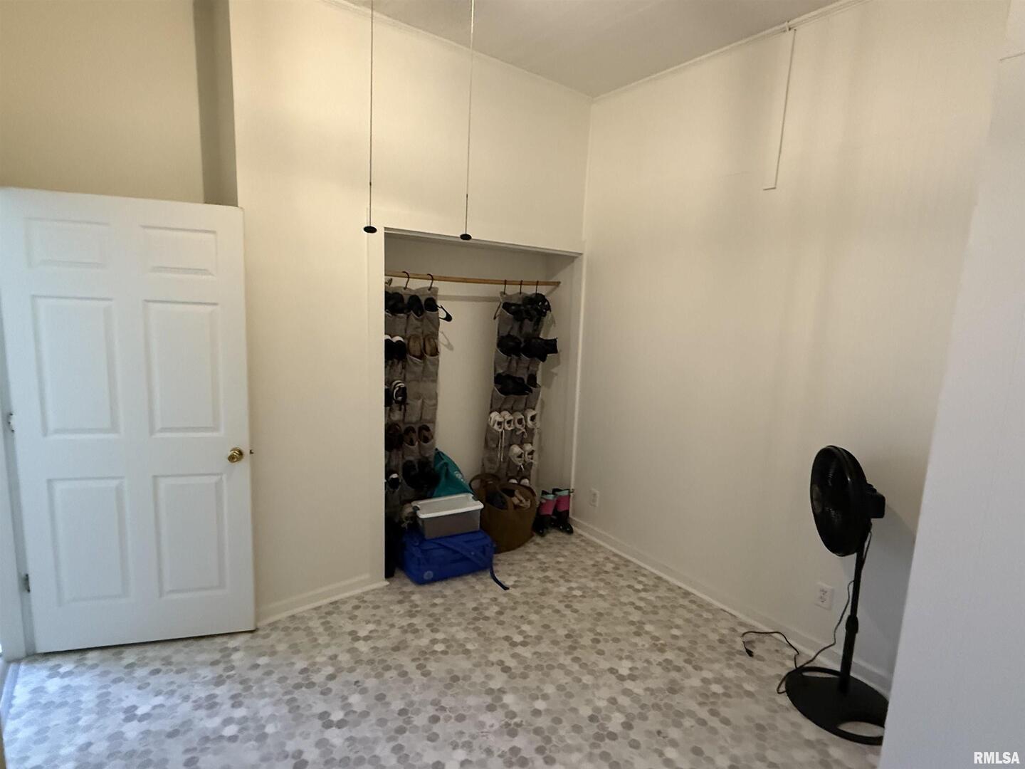 1100 Catherine Street Metropolis, IL 62960 - Photo 16 of 64 a view of storage and utility