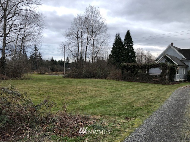 1810 Trigg Road Ferndale, WA 98248 - Photo 5 of 16 a view of outdoor space and yard
