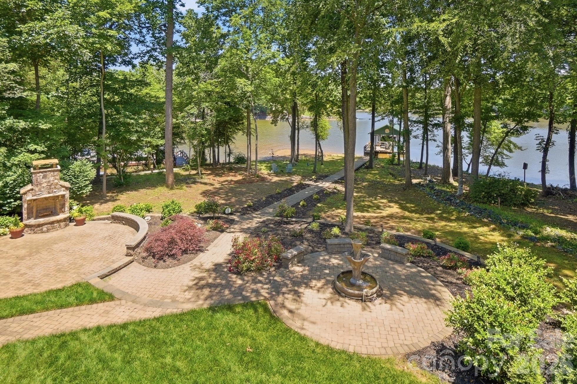 932 Thorn Ridge Lane Clover, SC 29710 - Photo 3 of 48