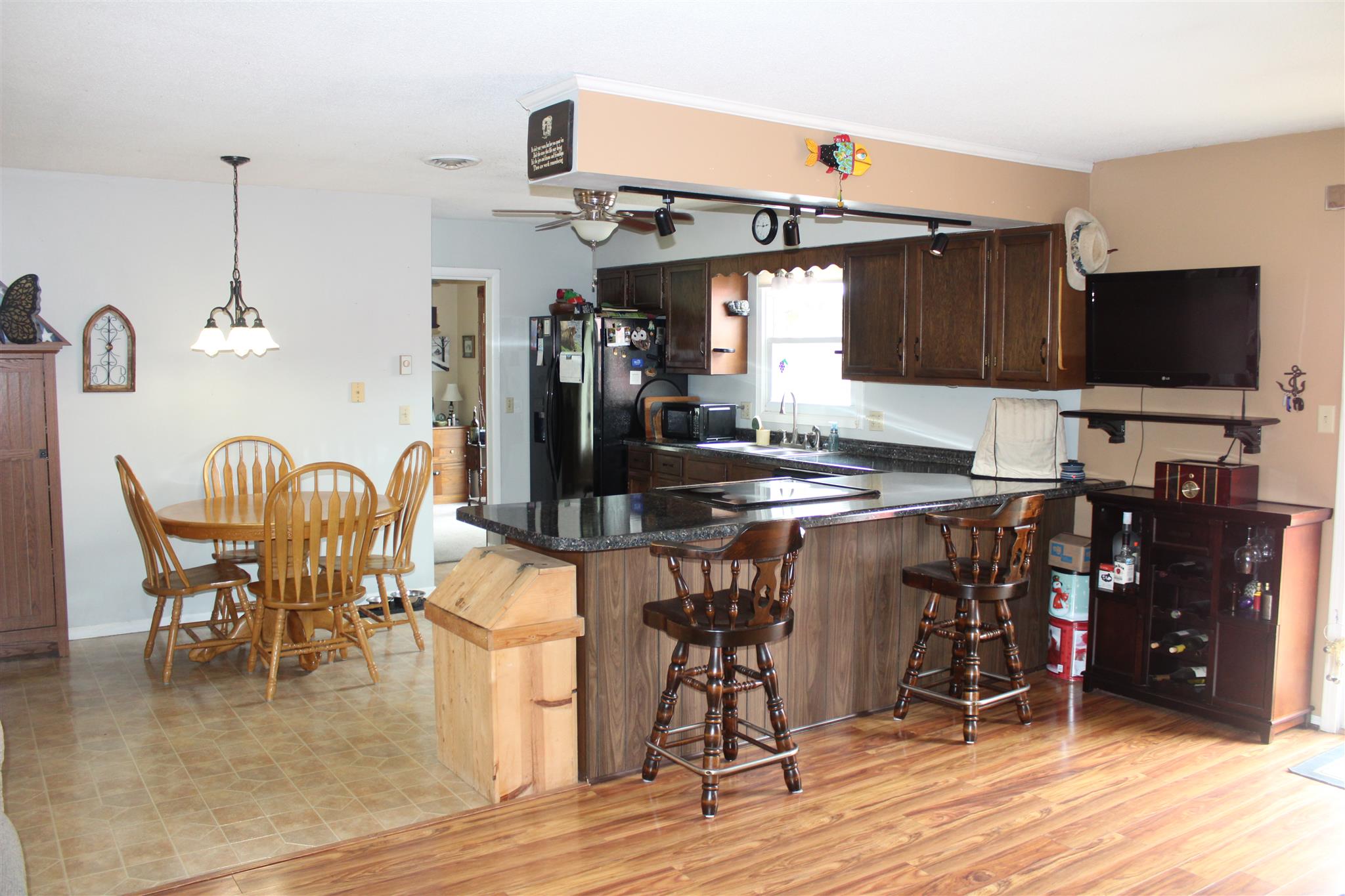 6170 West Maple Grove Road Huntington, IN 46750 - Photo 7 of 30 Gallery Image 7