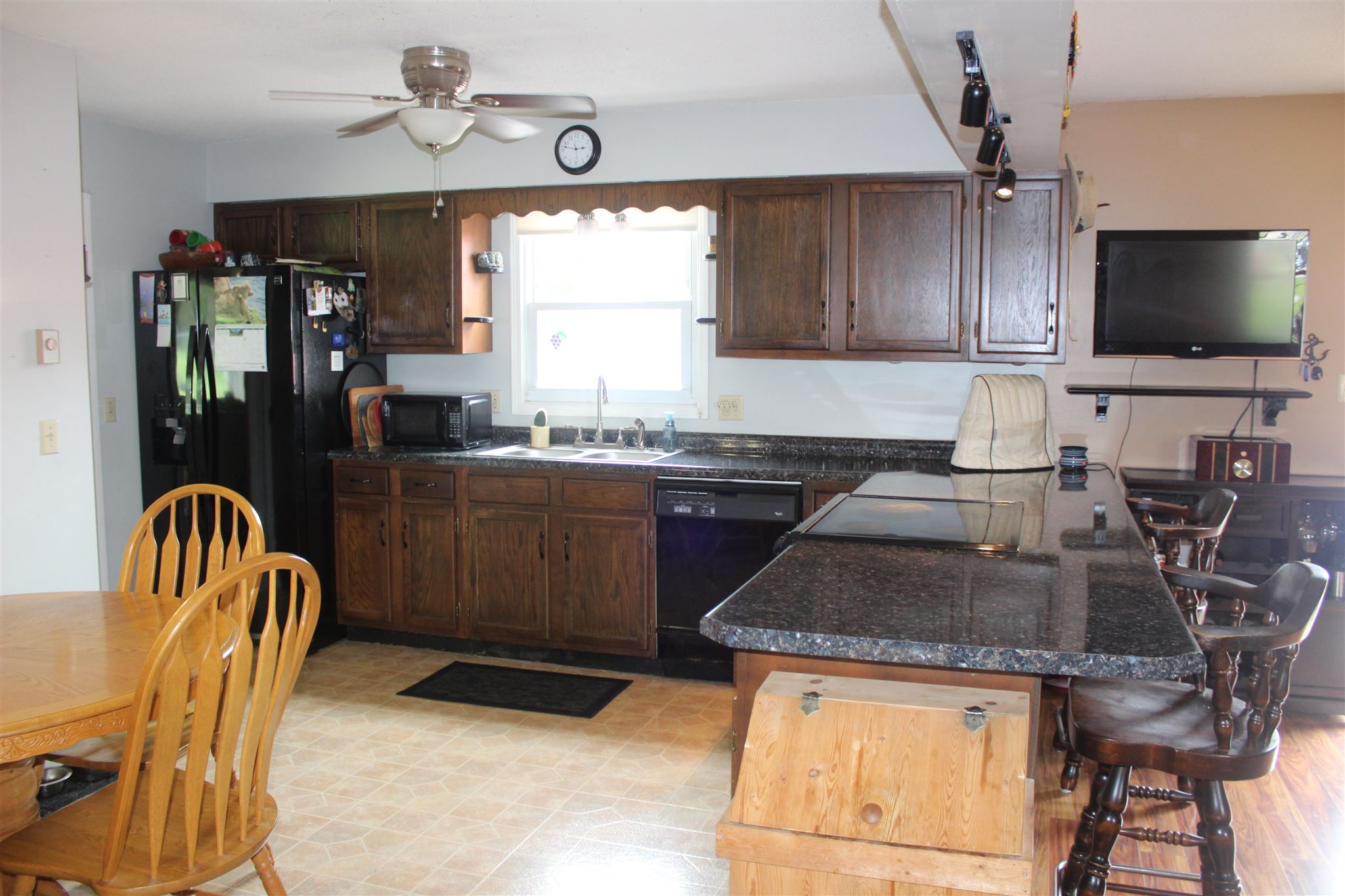 6170 West Maple Grove Road Huntington, IN 46750 - Photo 8 of 30 Gallery Image 8