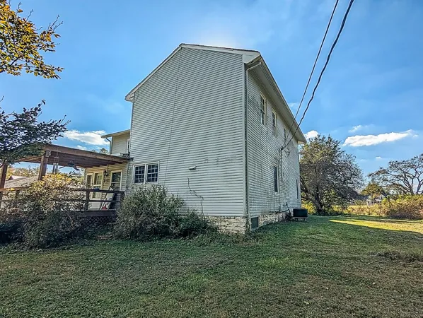 $217,500 | 10155 Highway 56, Aurora, IN 47001