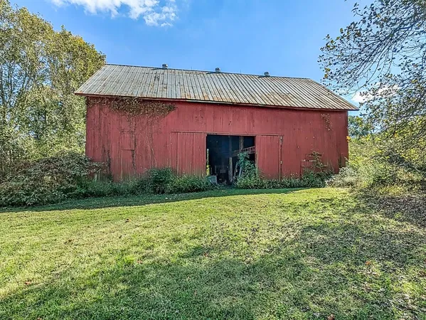 $217,500 | 10155 Highway 56, Aurora, IN 47001