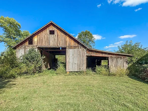 $217,500 | 10155 Highway 56, Aurora, IN 47001