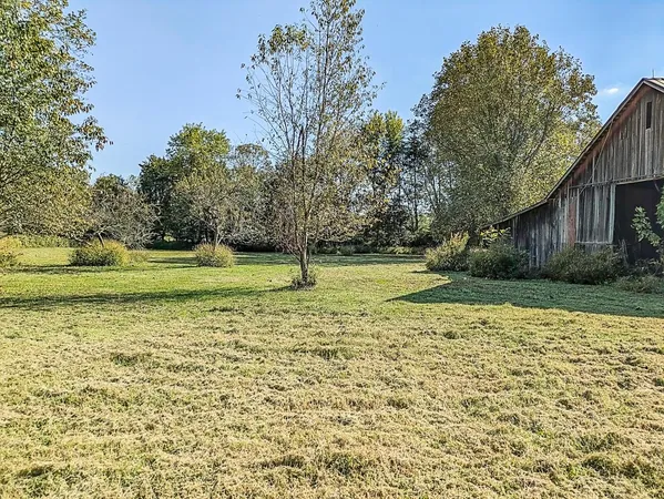 $217,500 | 10155 Highway 56, Aurora, IN 47001