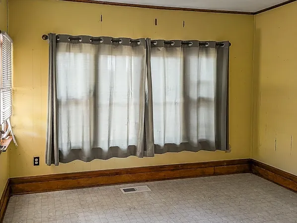 $217,500 | 10155 Highway 56, Aurora, IN 47001