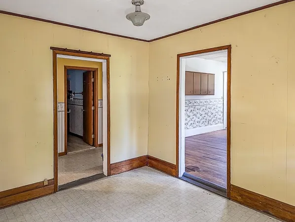 $217,500 | 10155 Highway 56, Aurora, IN 47001