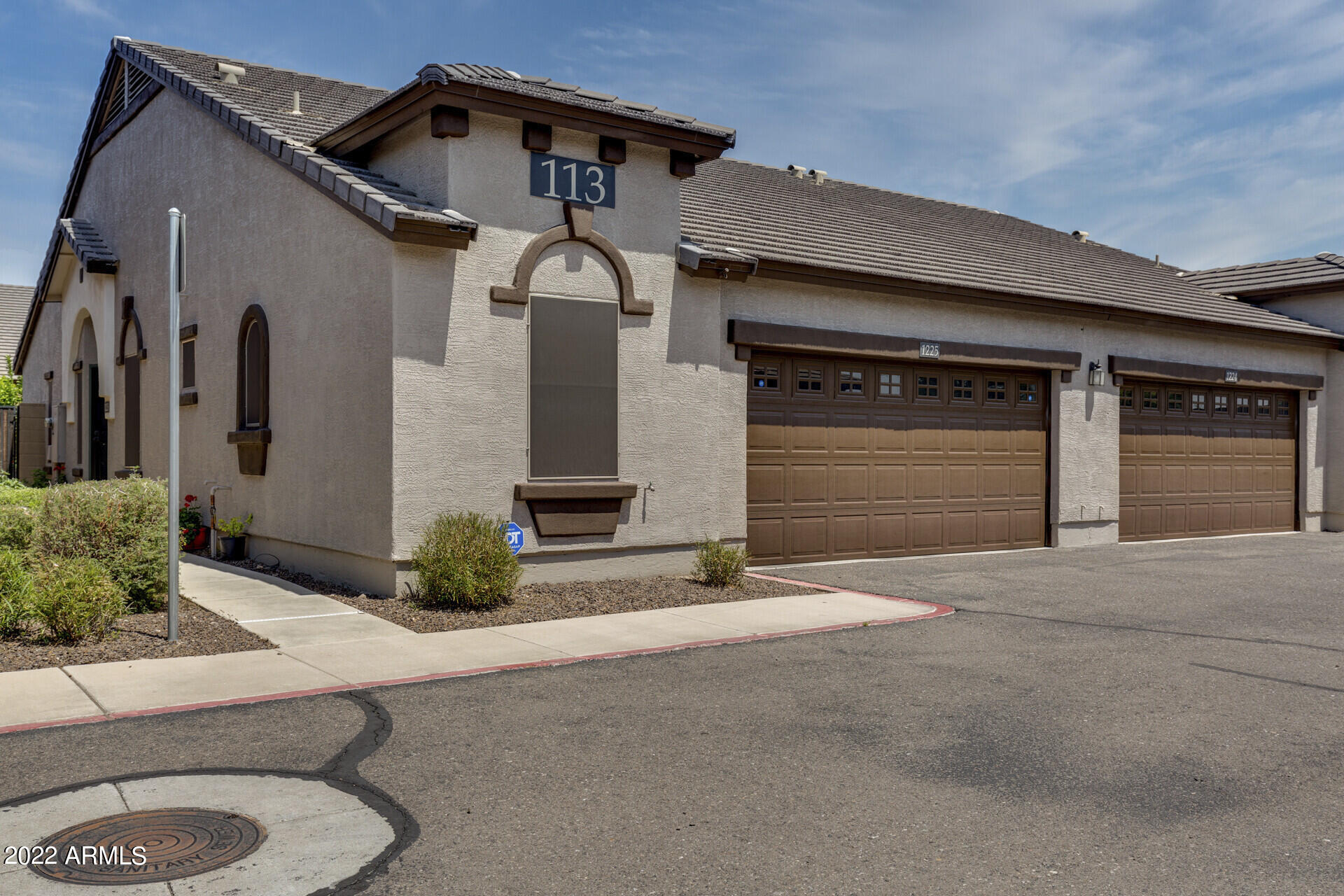 2725 East Mine Creek Road, Unit 1225 Phoenix, AZ 85024 - Photo 1 of 40 01_2725EMineCreekRdUnit122501_mls