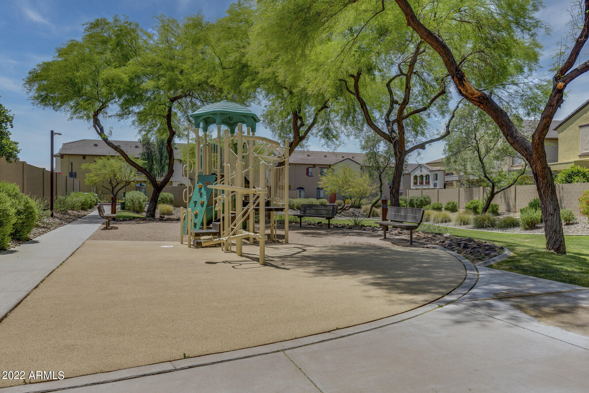 2725 East Mine Creek Road, Unit 1225 Phoenix, AZ 85024 - Photo 39 of 40 39_2725EMineCreekRdUnit122539_mls
