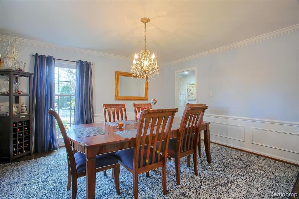 291 Touraine Road Grosse Pointe Farms, MI 48236 - Photo 8 of 35