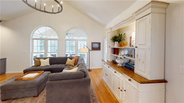 $465,000 | 15046 Beacon Ridge Drive, Seneca, SC 29678