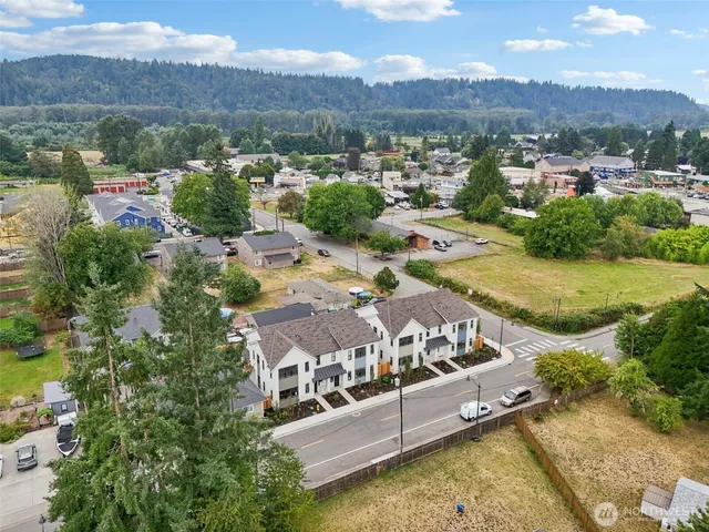 $799,900 | 4265 Stossel Avenue, Carnation, WA 98014