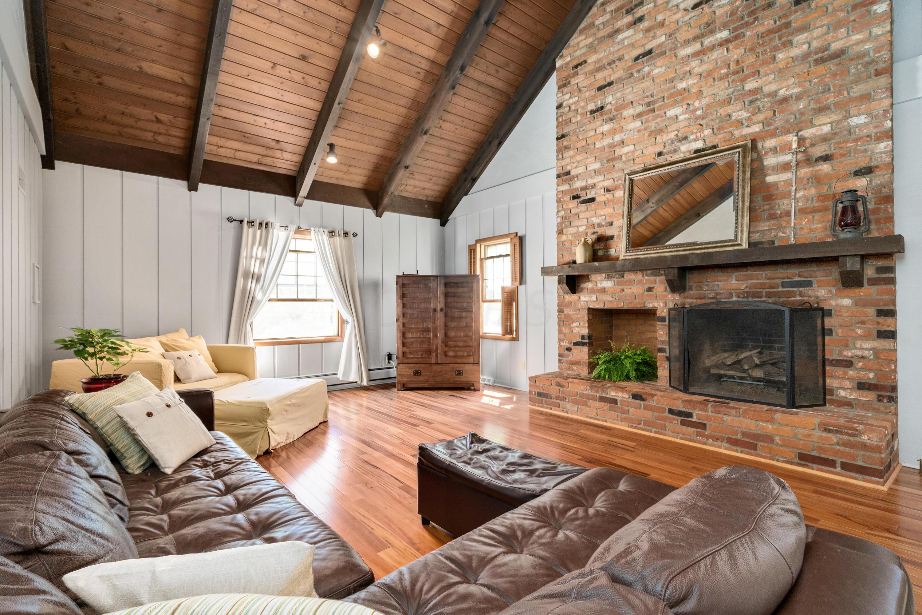 4012 Longhill Road Columbus, OH 43220 - Photo 23 of 70