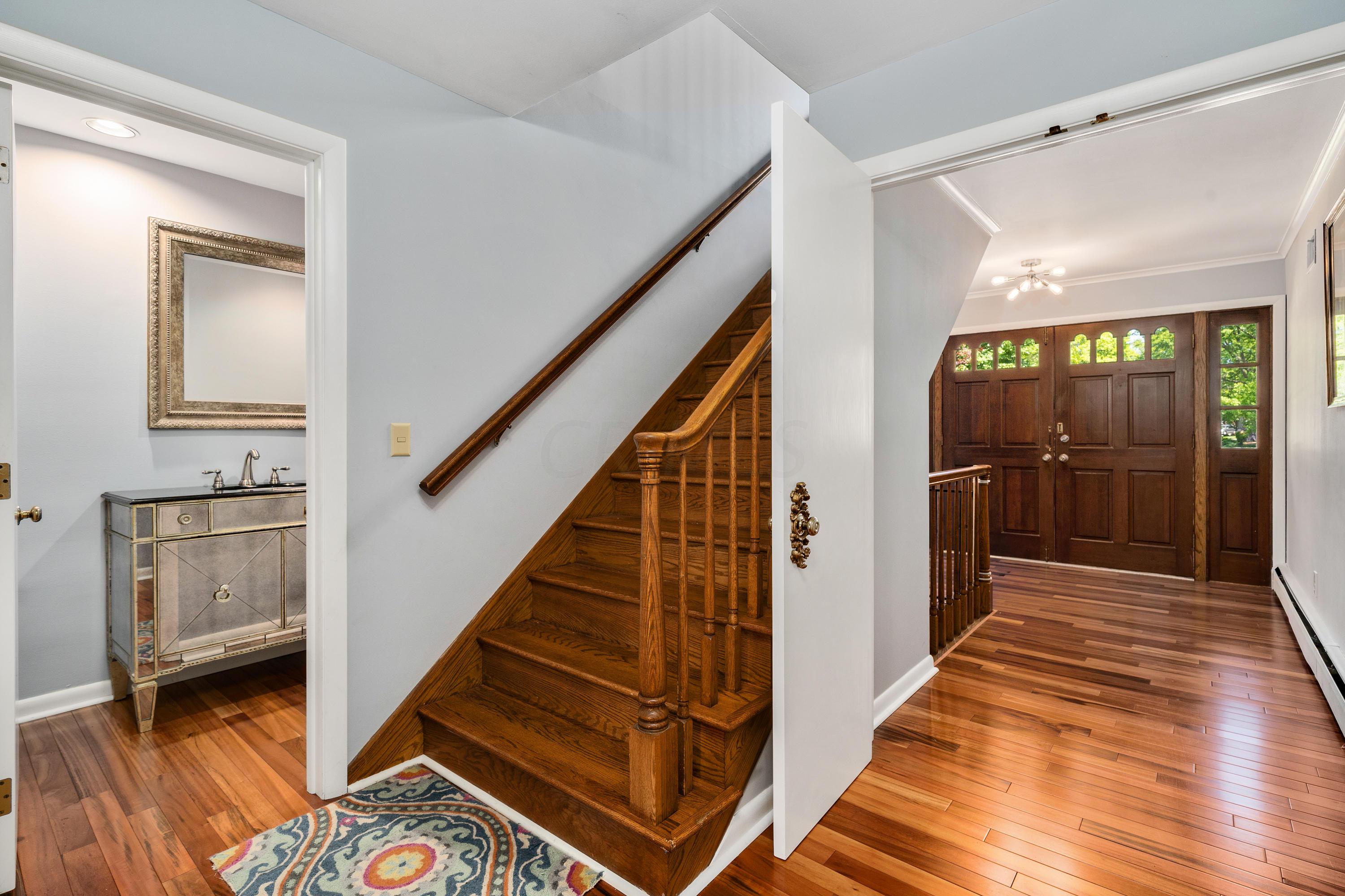 4012 Longhill Road Columbus, OH 43220 - Photo 26 of 70