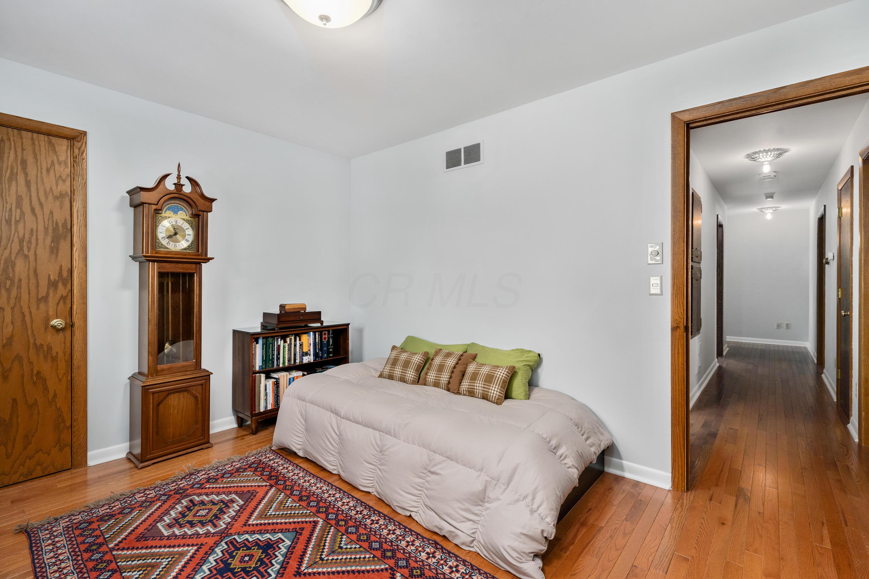 4012 Longhill Road Columbus, OH 43220 - Photo 40 of 70