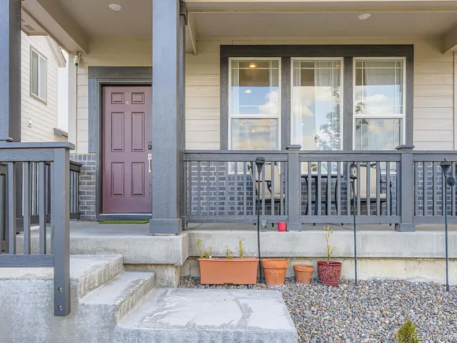 $419,000 | 625 Aspen Avenue, Bennett, CO 80102