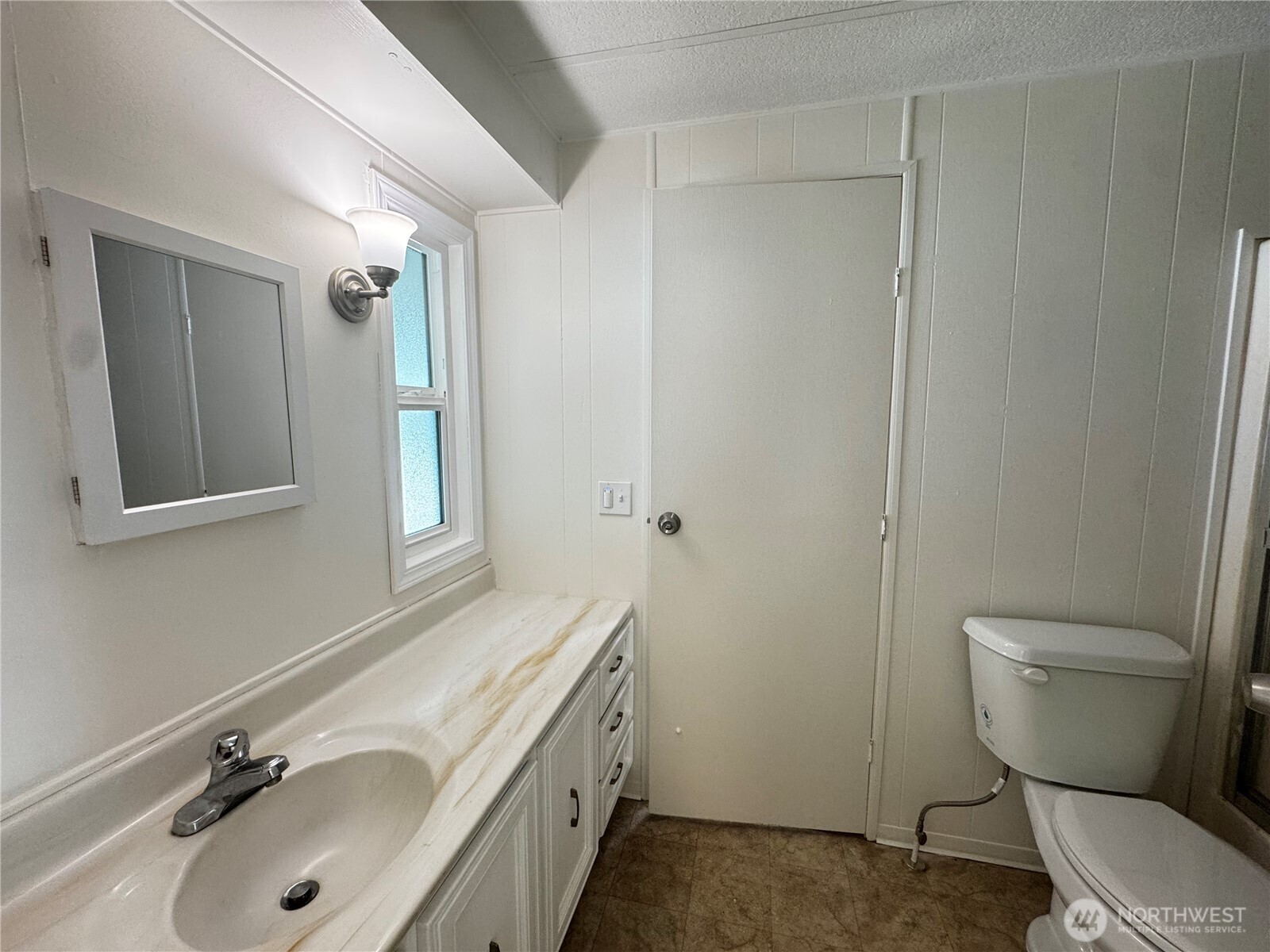 111 Dryke Road, Unit 27 Sequim, WA 98382 - Photo 21 of 31