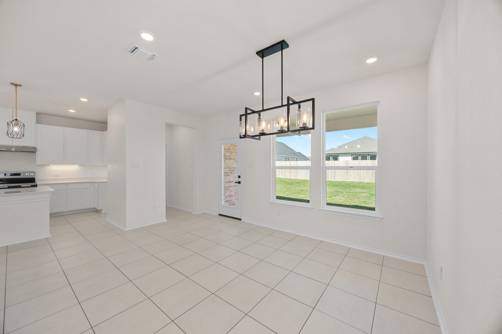 15100 Garrano Way Manor, TX 78653 - Photo 10 of 34