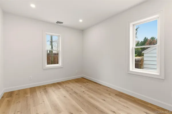 $5,800 | 98 Burt Avenue, Northport, NY 11768