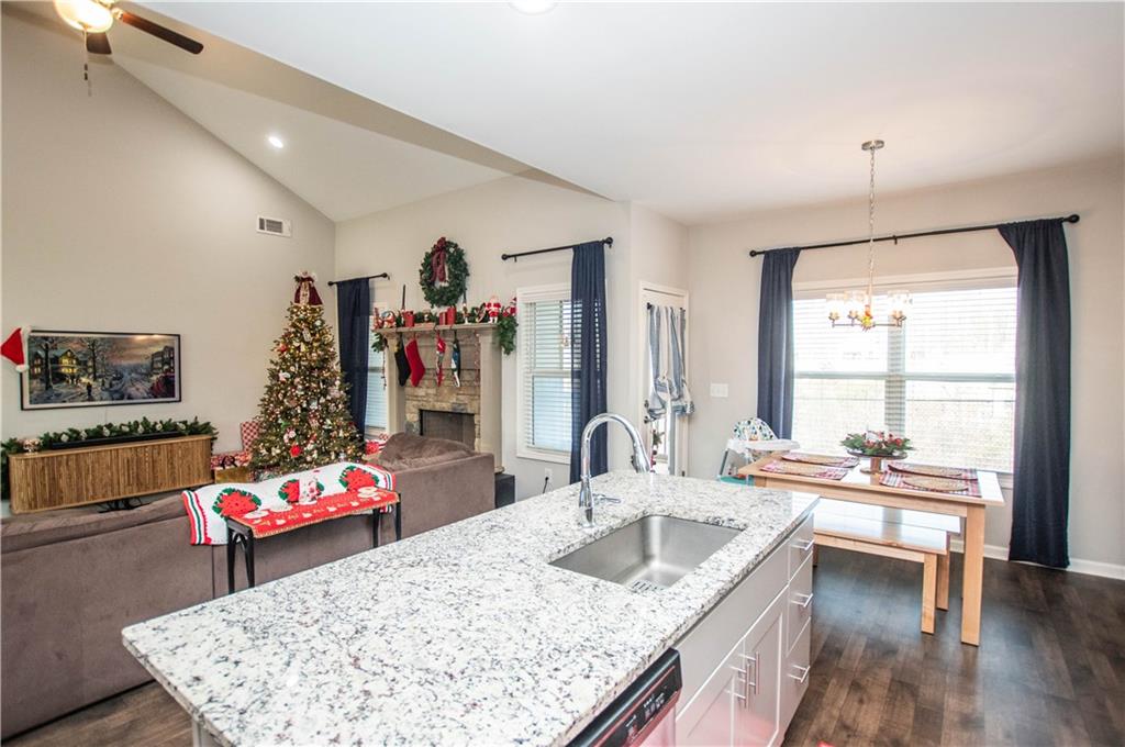 148 Chestnut Trail Commerce, GA 30529 - Photo 14 of 42