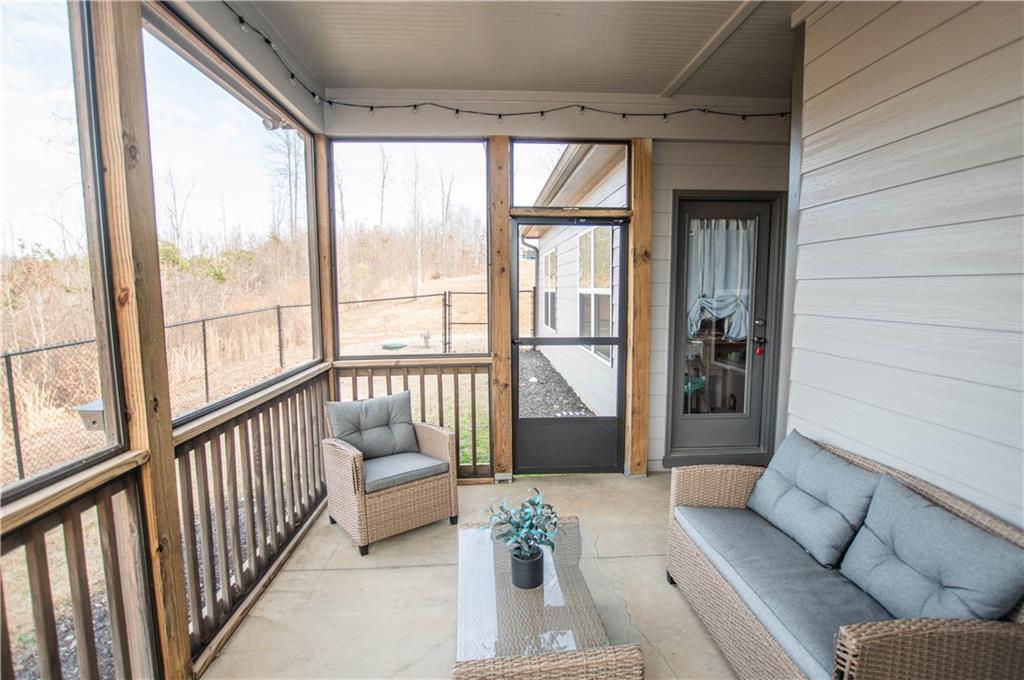 148 Chestnut Trail Commerce, GA 30529 - Photo 34 of 42