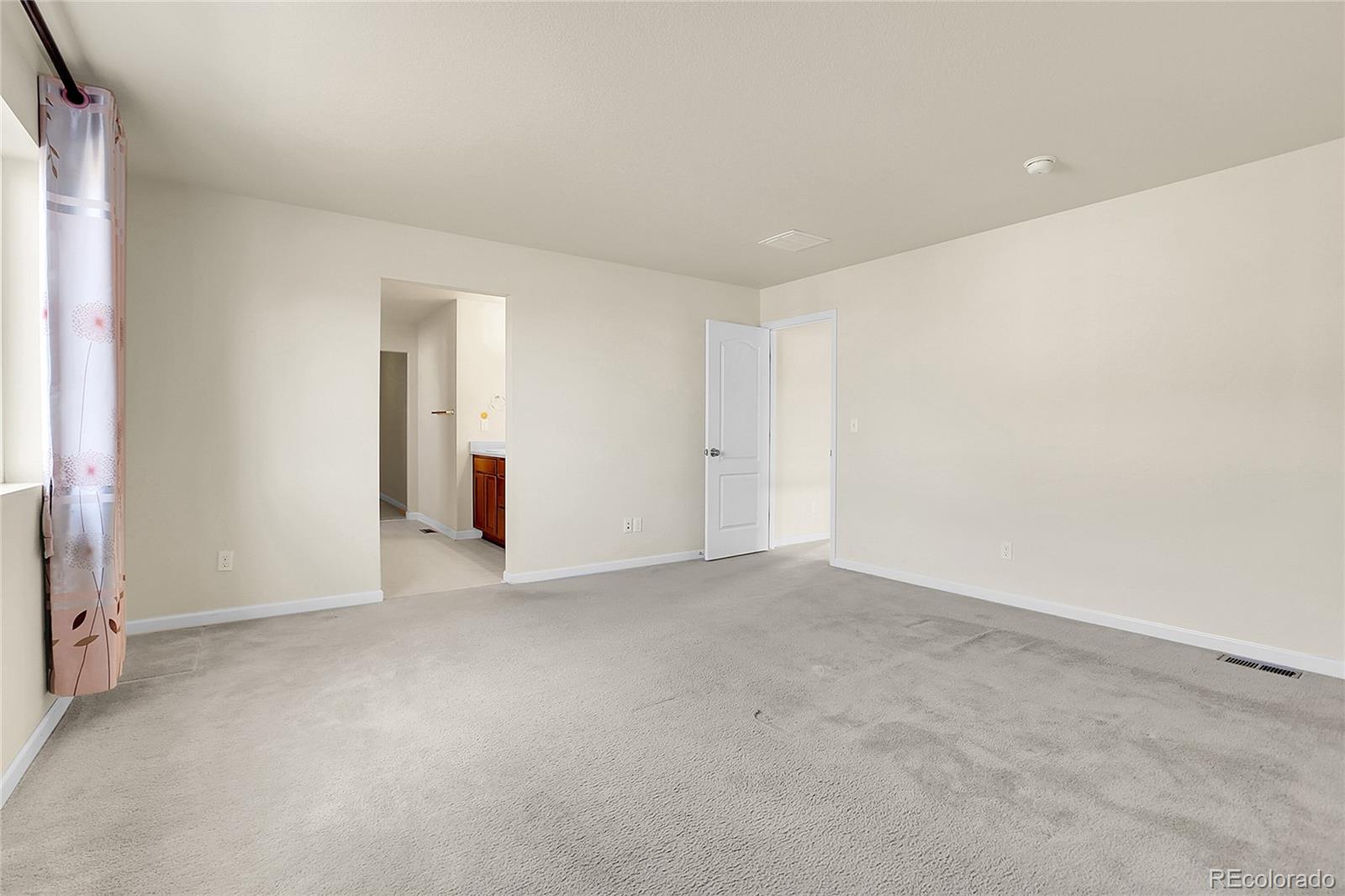 3310 Quicksilver Road Frederick, CO 80516 - Photo 15 of 35 a view of an empty room