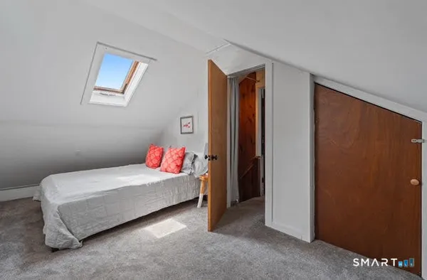 $8,000 | 42 Noble Avenue, Groton, CT 06340