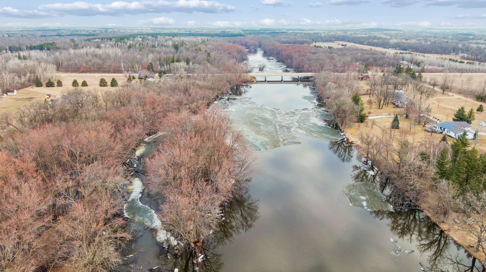 50828 Tradesman Road Staples, MN 56479 - Photo 3 of 26