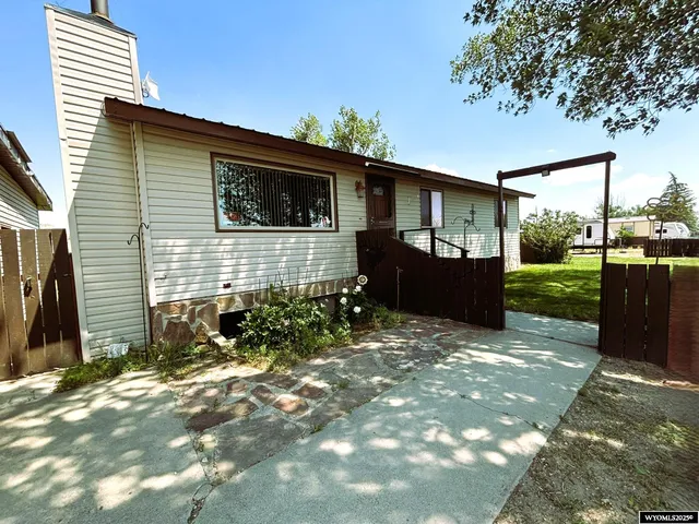 $349,000 | 529 South Pine Street, La Barge, WY 83123