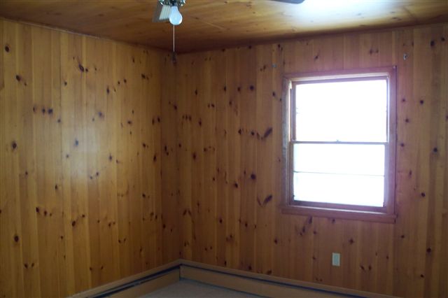 6758 Lakeshore Road Lexington, MI 48450 - Photo 7 of 19 31043336-6.JPG