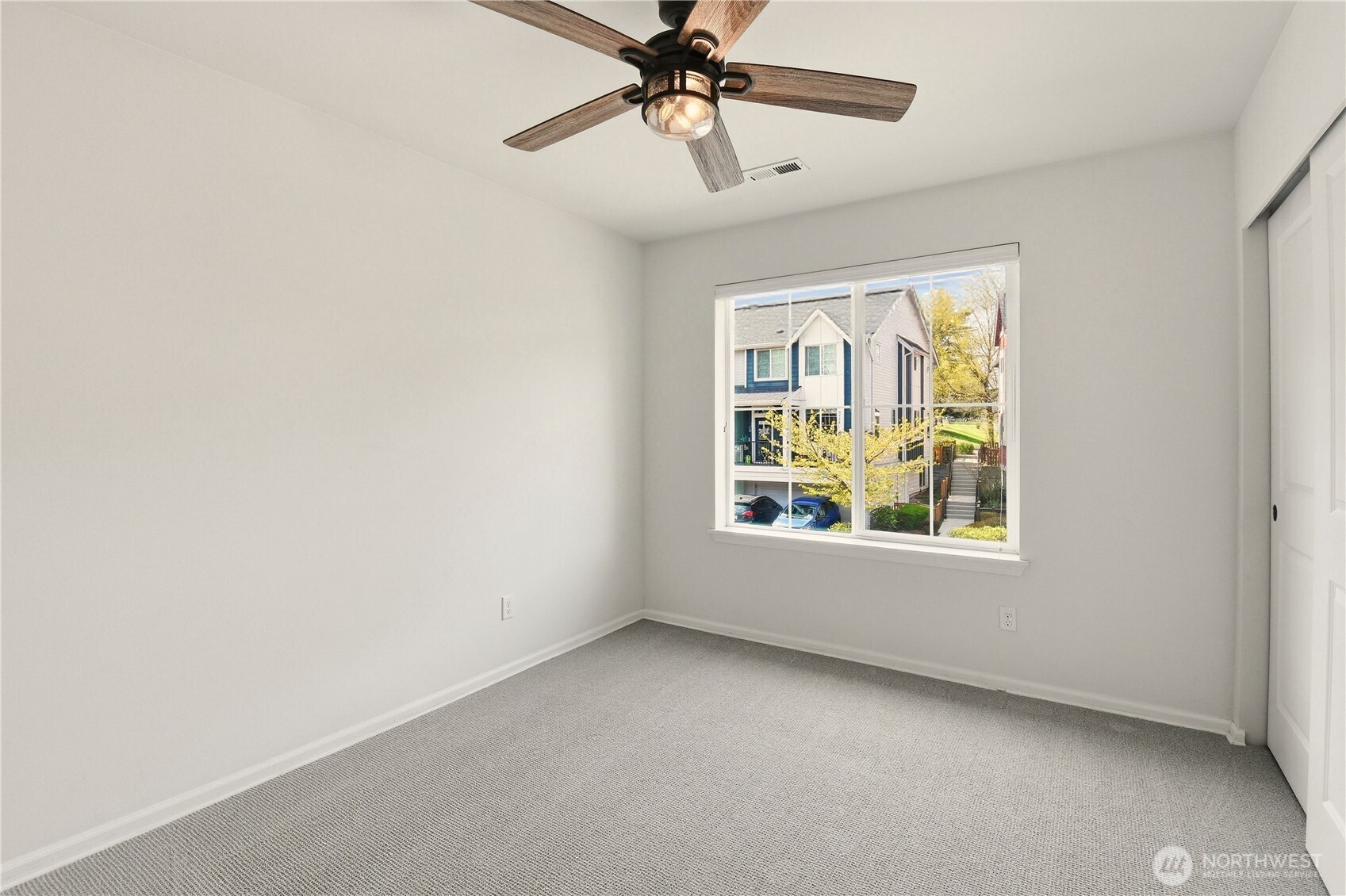 7012 30th Place Southwest Seattle, WA 98126 - Photo 28 of 33